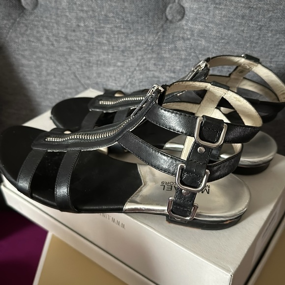 MICHAEL Michael Kors strappy zip up sandals - Picture 4 of 6